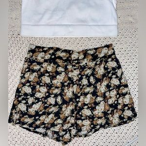 Cute Floral Flowy Shorts from LA Hearts - Size XS